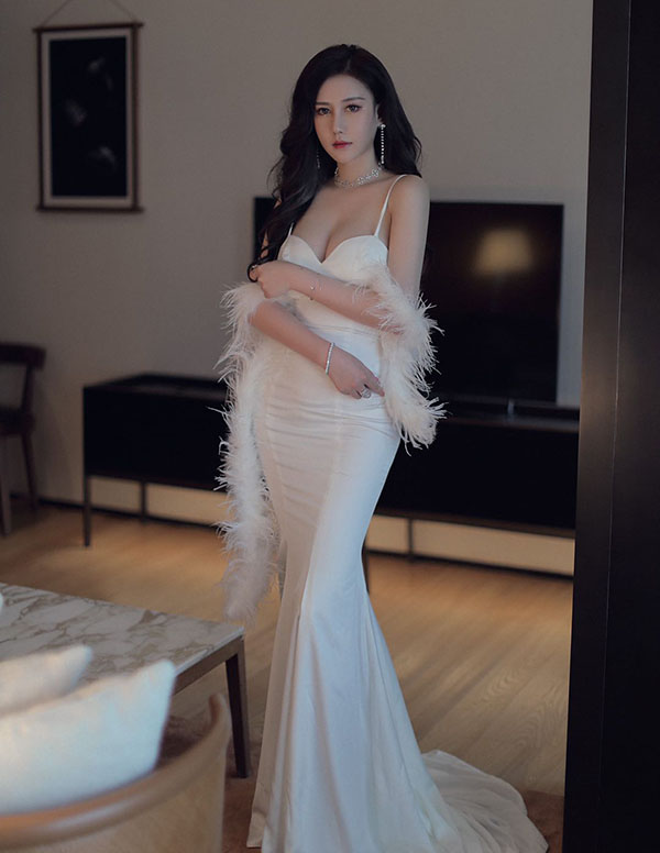 纽约外围模特经纪人